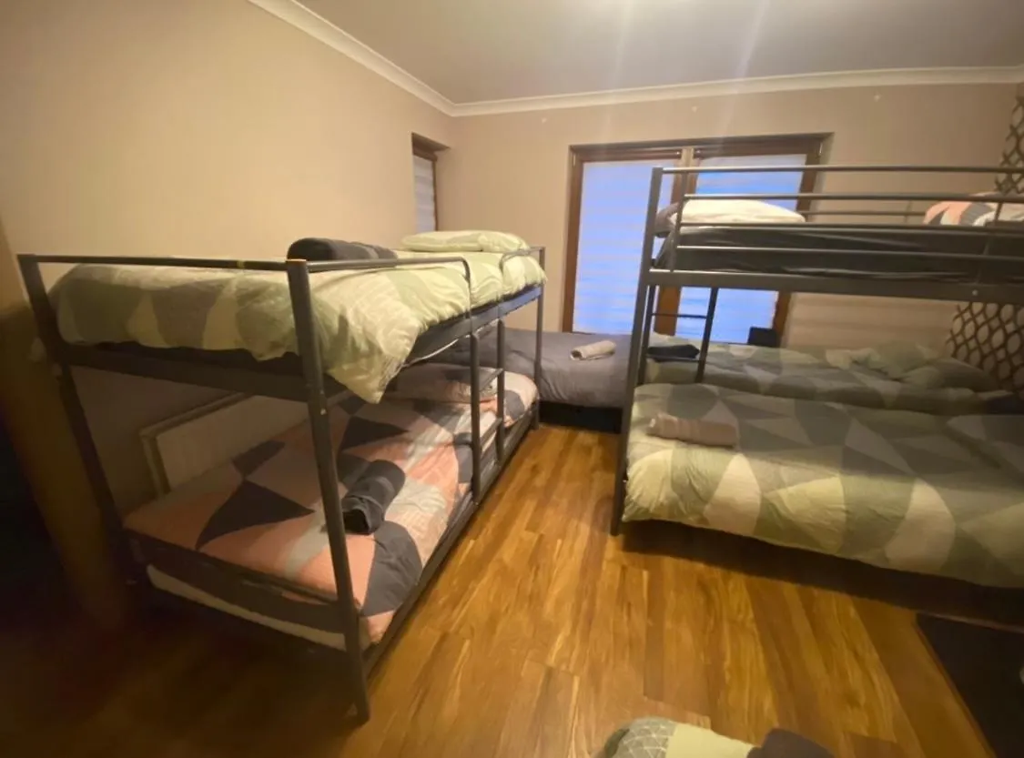 Hostel Airport To Sleep, Kitchen Only 7 Days Reservation Dublin Ireland