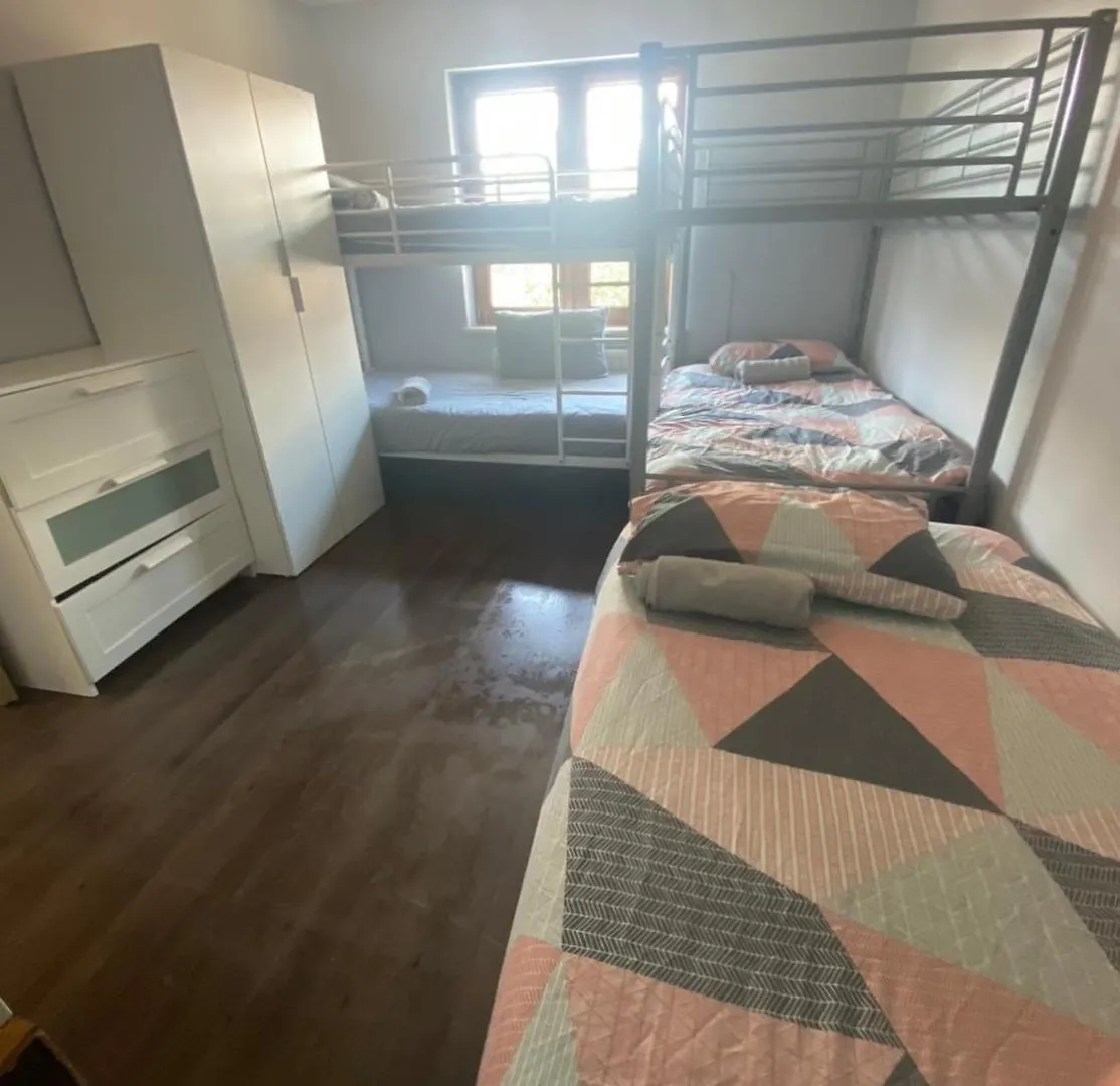 Hostel Airport To Sleep, Kitchen Only 7 Days Reservation Dublin