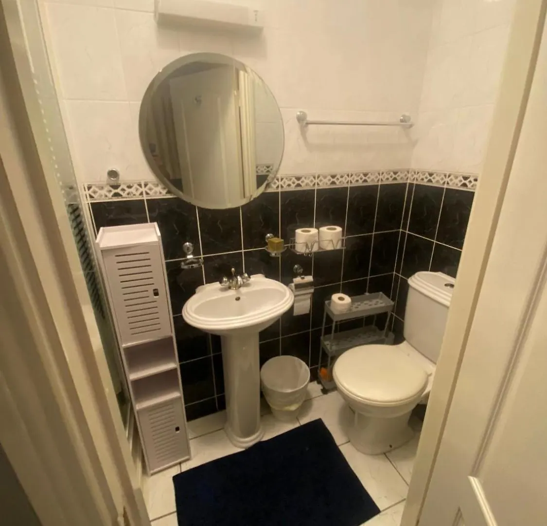 Hostel Airport To Sleep, Kitchen Only 7 Days Reservation Dublin